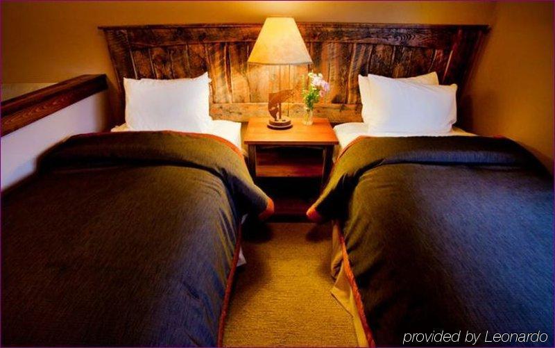 Yellowstone Valley Lodge, Ascend Hotel Collection Pray المظهر الخارجي الصورة