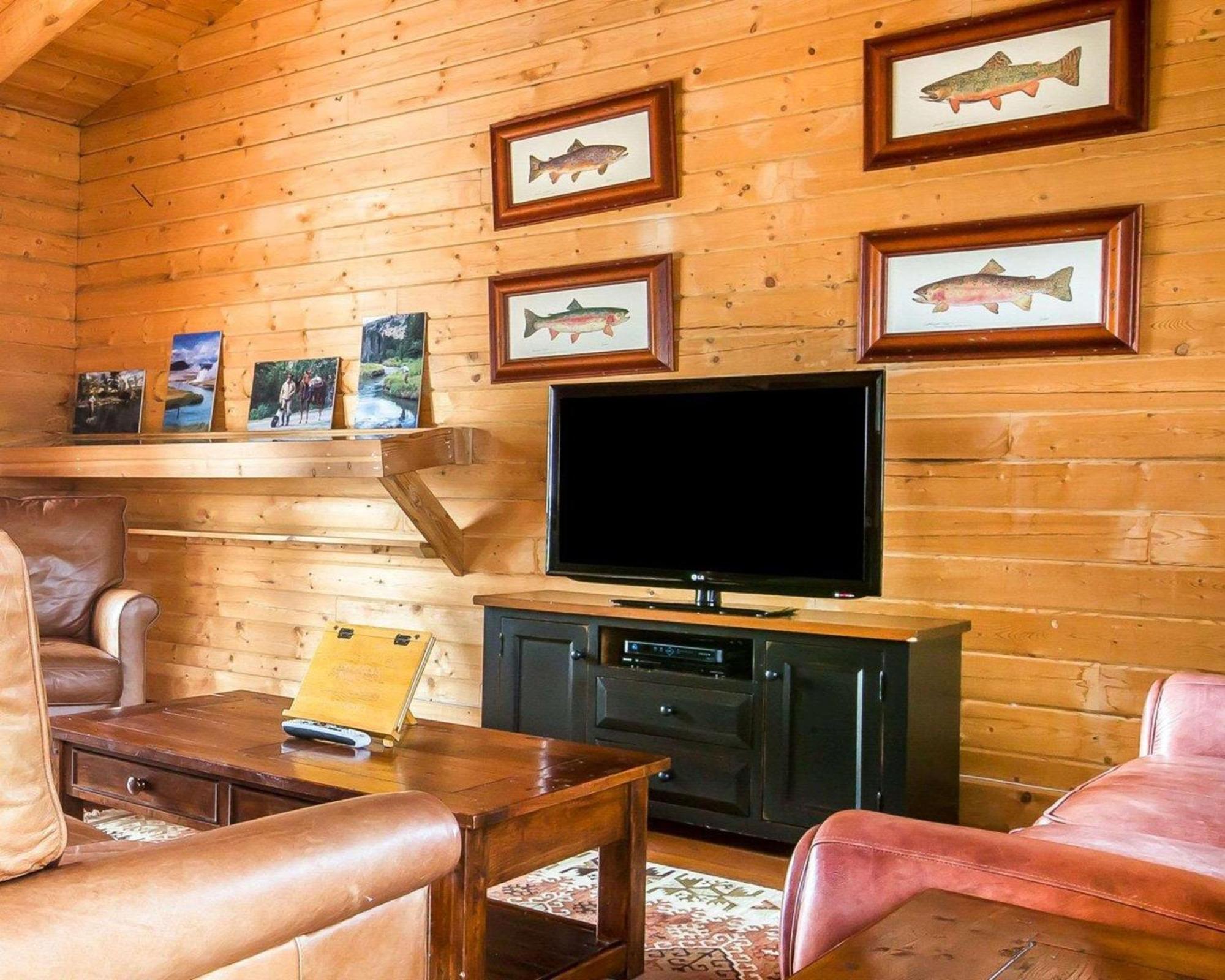 Yellowstone Valley Lodge, Ascend Hotel Collection Pray المظهر الخارجي الصورة
