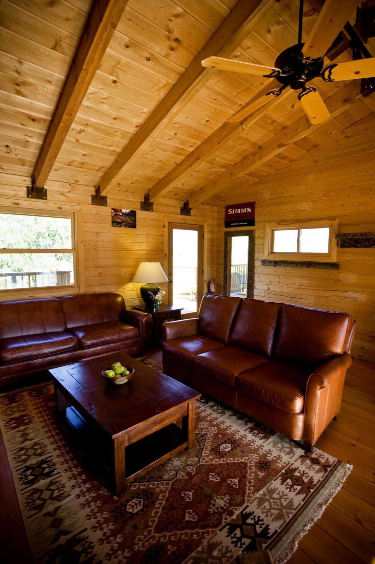 Yellowstone Valley Lodge, Ascend Hotel Collection Pray المظهر الخارجي الصورة